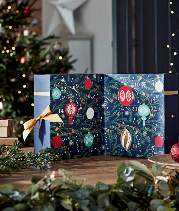 Enter Raffle to Win CHRISTMAS ADVENT hosted by HAPPY HAMPERS