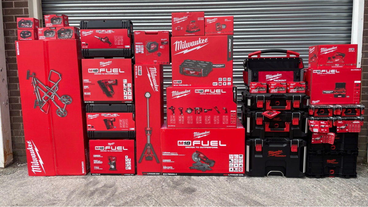 Enter Raffle to Win MILWAUKEE MEGA BUNDLE hosted by Powertoolmate prizes