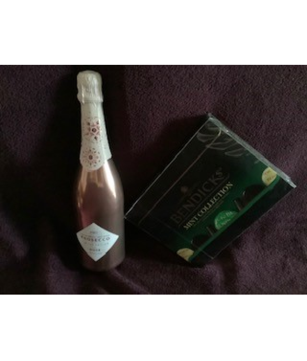 Enter Raffle to Win Lots of Prizes! hosted by Pyrford Cricket Club