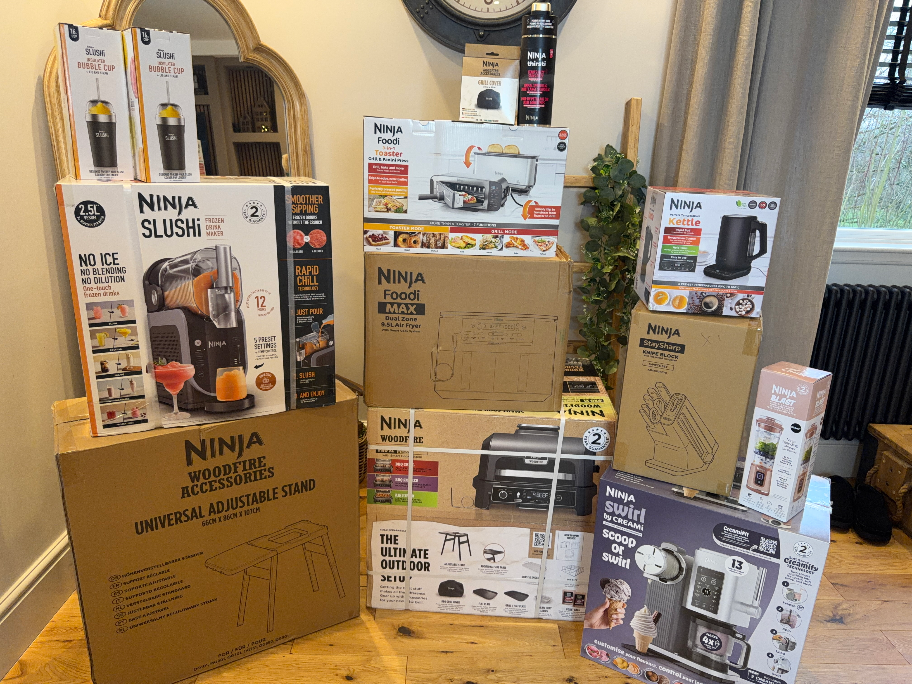 Enter Raffle to Win Massive ninja bundle 2.0 hosted by Cole and Abbie