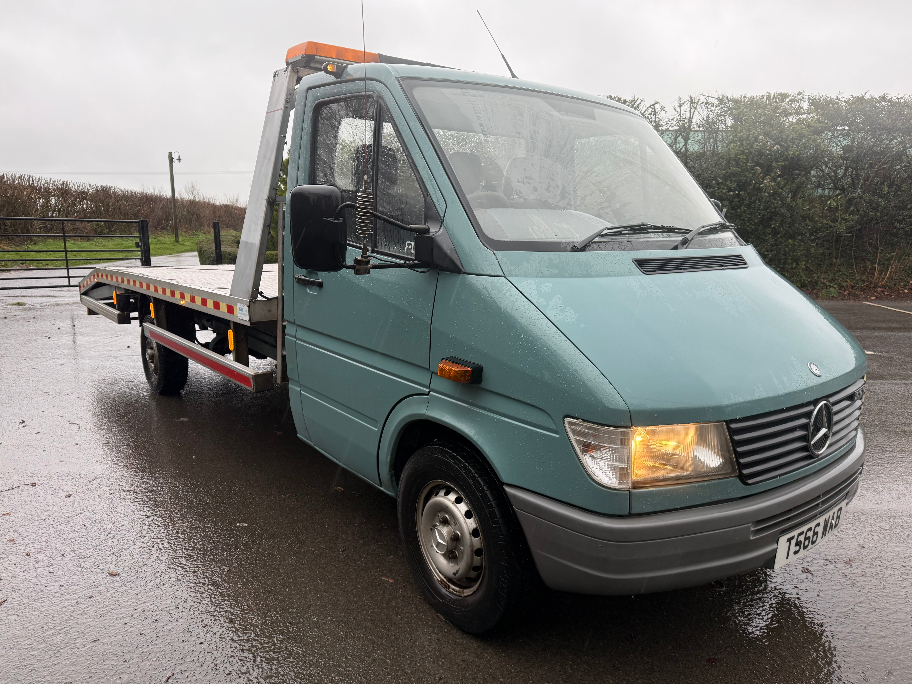 Sprinter Raffle Enter Raffle to Win Mercedes sprinter 310 recovery truck hosted by 6d ...
