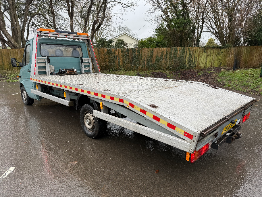 Sprinter Raffle Enter Raffle to Win Mercedes sprinter 310 recovery truck hosted by 6d ...