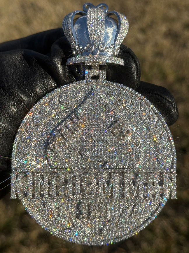 Enter Raffle to Win A Fully Iced Out Custom Pendant hosted by 305Moissanite