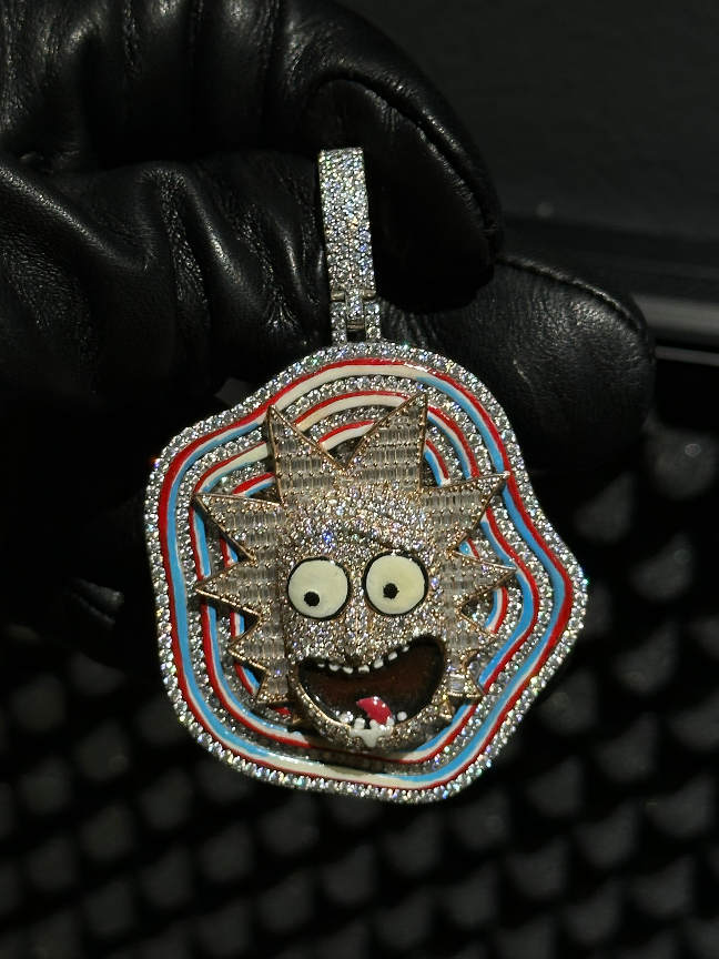 Enter Raffle to Win A Fully Iced Out Custom Pendant hosted by 305Moissanite