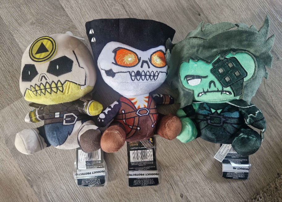 Enter Raffle to Win Sea of Thieves goodies! hosted by LootinLizalaroo
